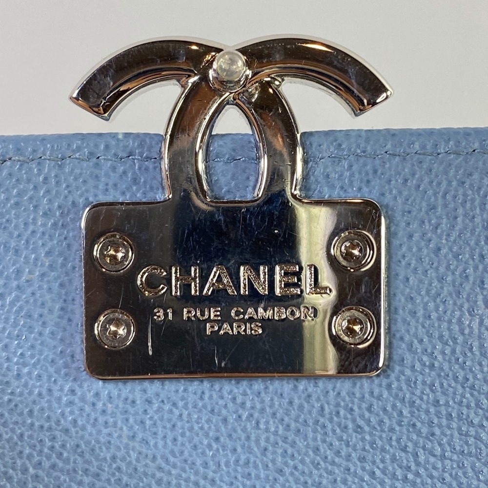 CHANEL Caviar Phone Case or Crossbody Bag - Picture 15 of 16